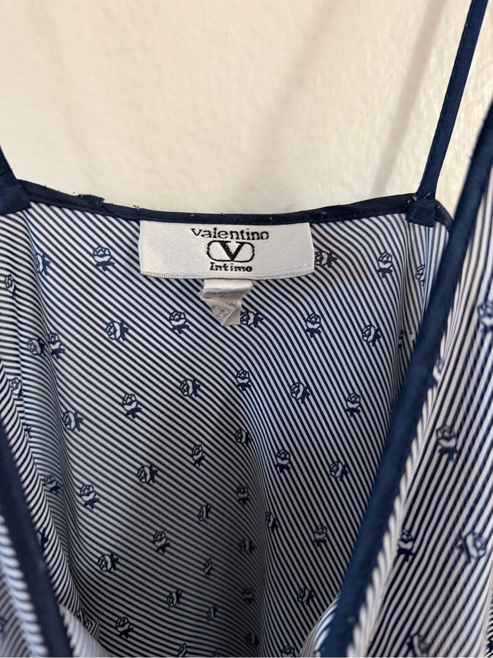 Vintage y2k Valentino navy Blue Slip Dress with rose print - Picture 2 of 6